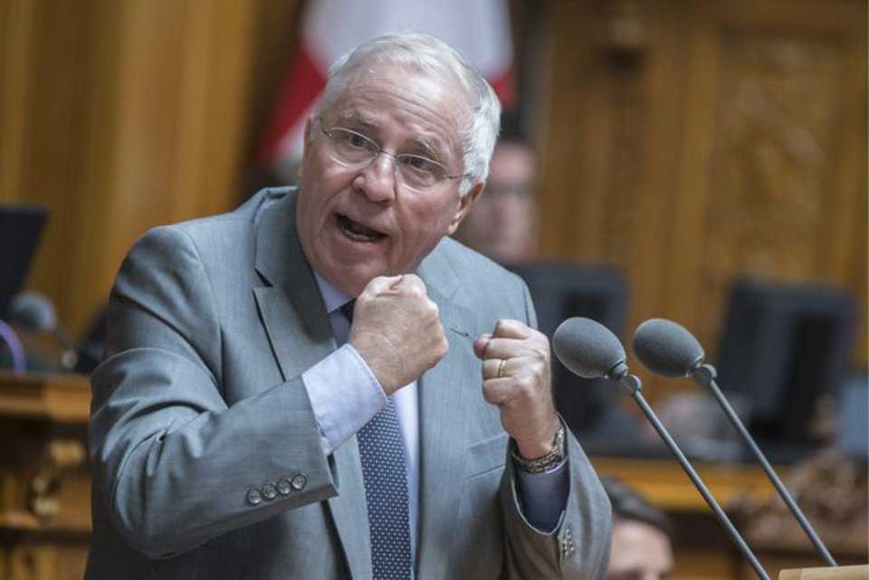 Кристоф Блохер против американской программы